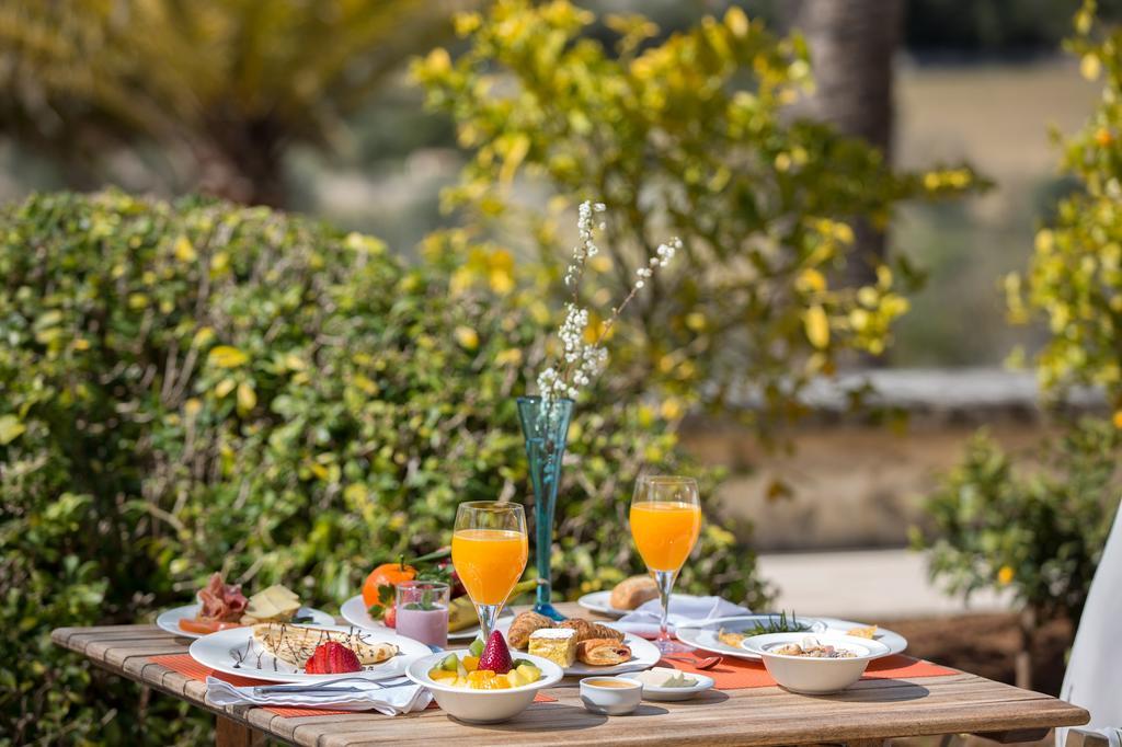 Monnaber Vell Hotell Campanet